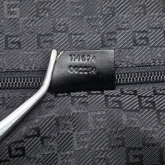 GUCCI Black Leather Shoulder Bag - Picture 15 of 16